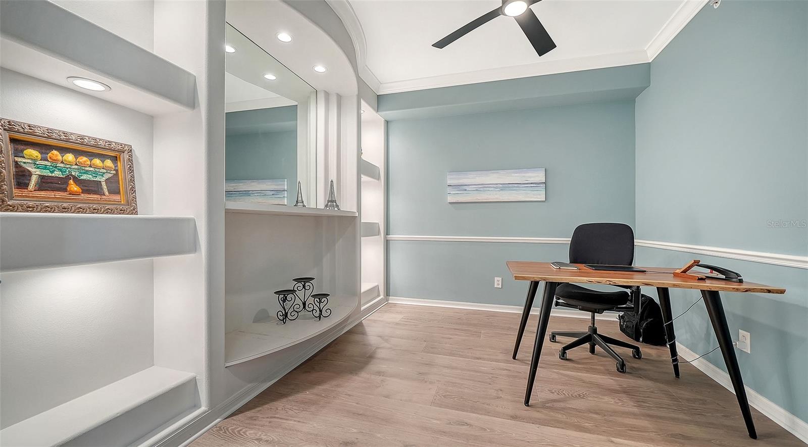 Image 25 of 77 For 9641 Castle Point Drive 1214