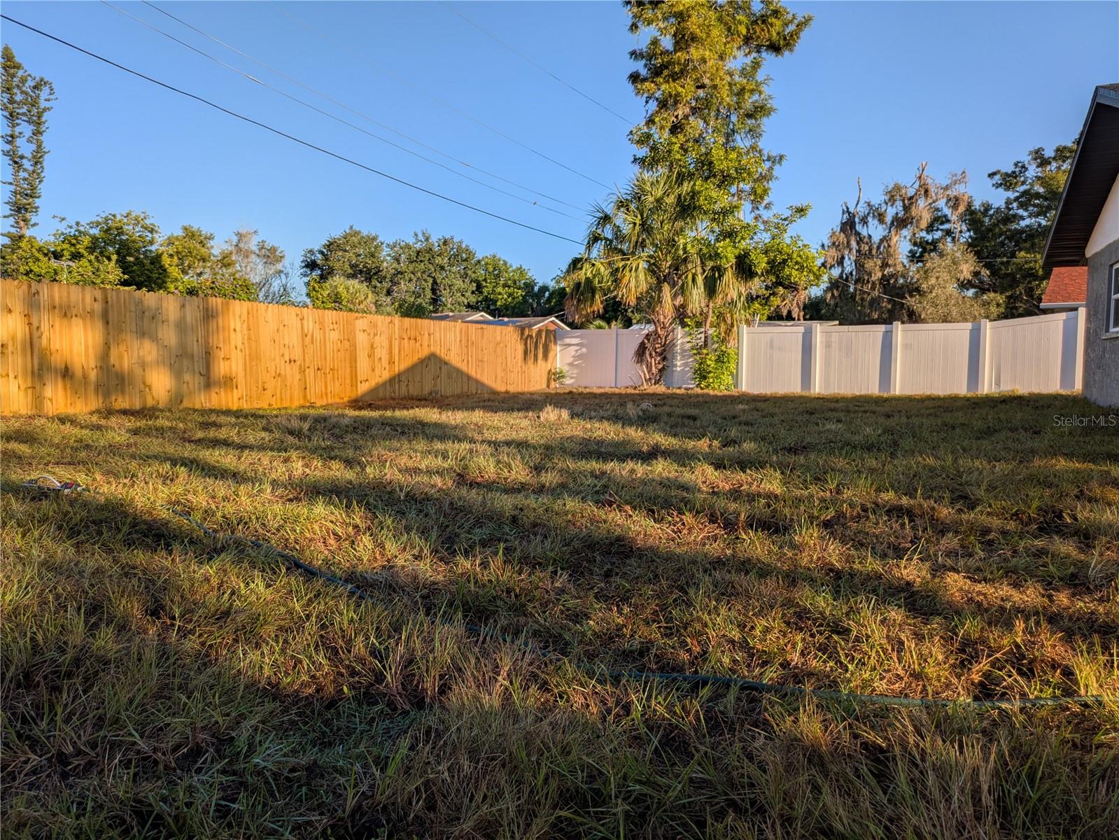 Image 21 of 23 For 5532 42nd Street E