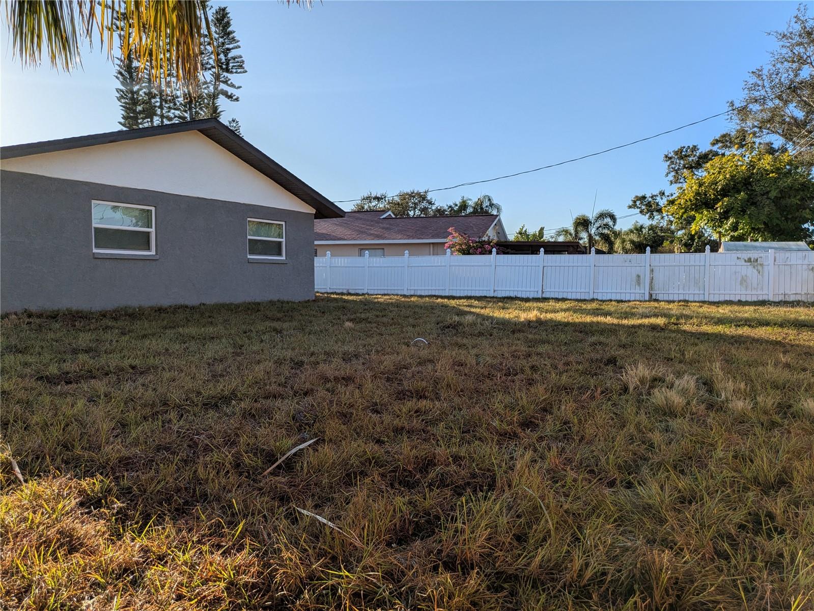 Image 22 of 23 For 5532 42nd Street E