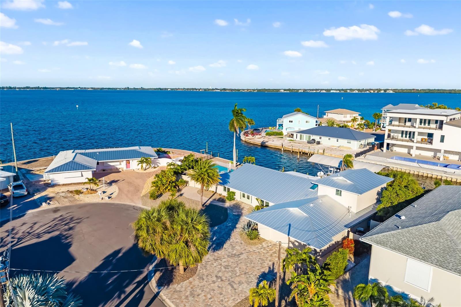 Image 3 of 60 For 3611 Plumosa Terrace