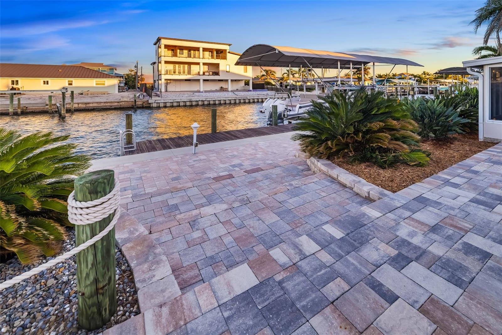 Image 56 of 60 For 3611 Plumosa Terrace