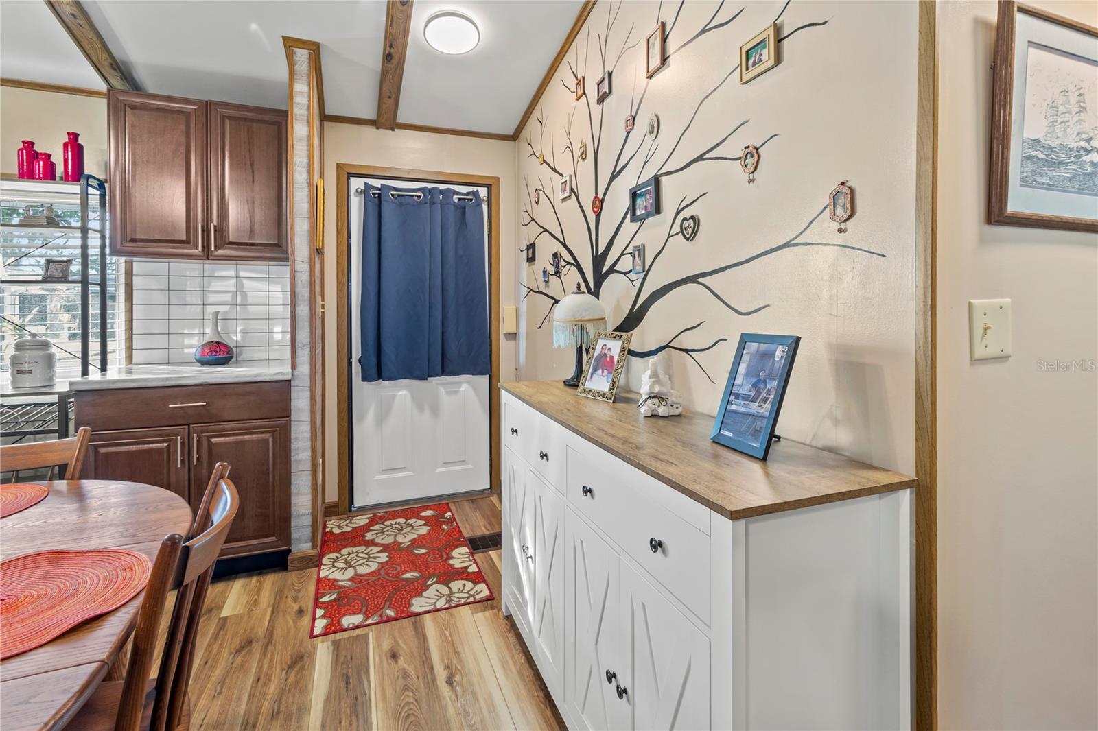 Image 18 of 55 For 20 Wood Owl Avenue