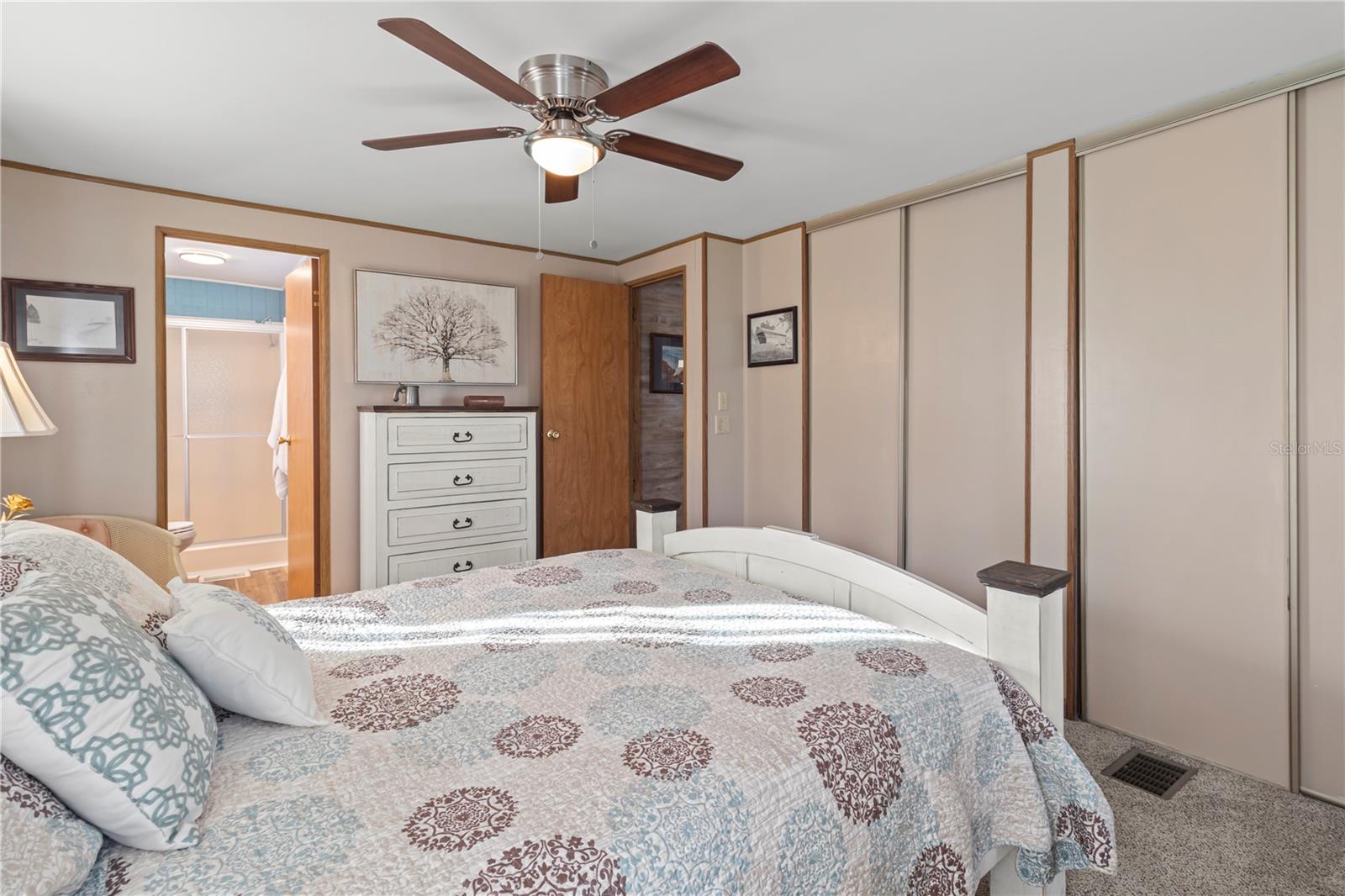 Image 25 of 55 For 20 Wood Owl Avenue