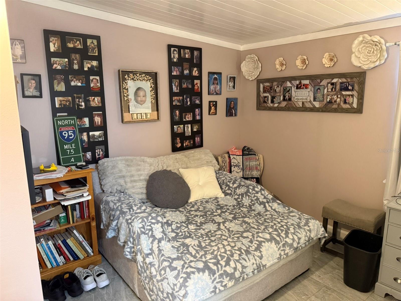 Image 12 of 43 For 1020 36th Street W