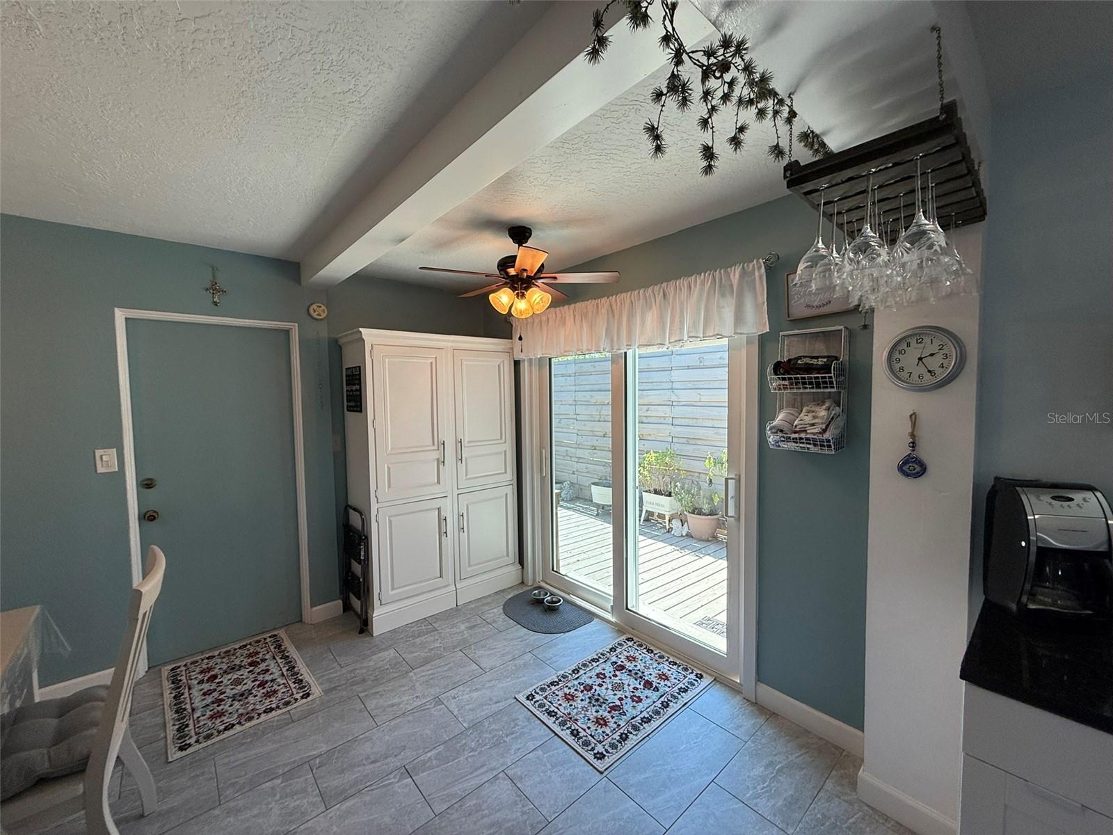 Image 22 of 43 For 1020 36th Street W