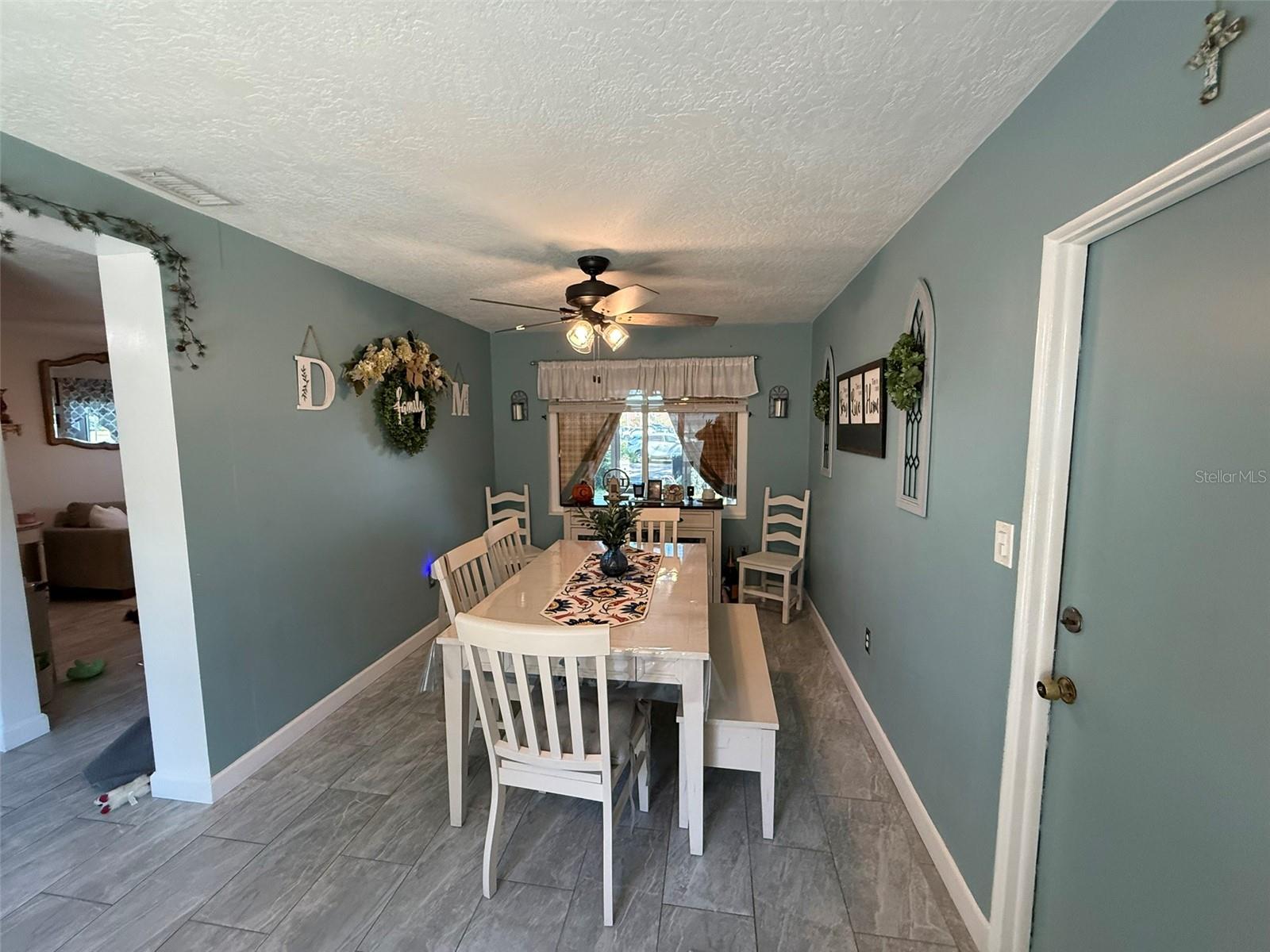 Image 23 of 43 For 1020 36th Street W