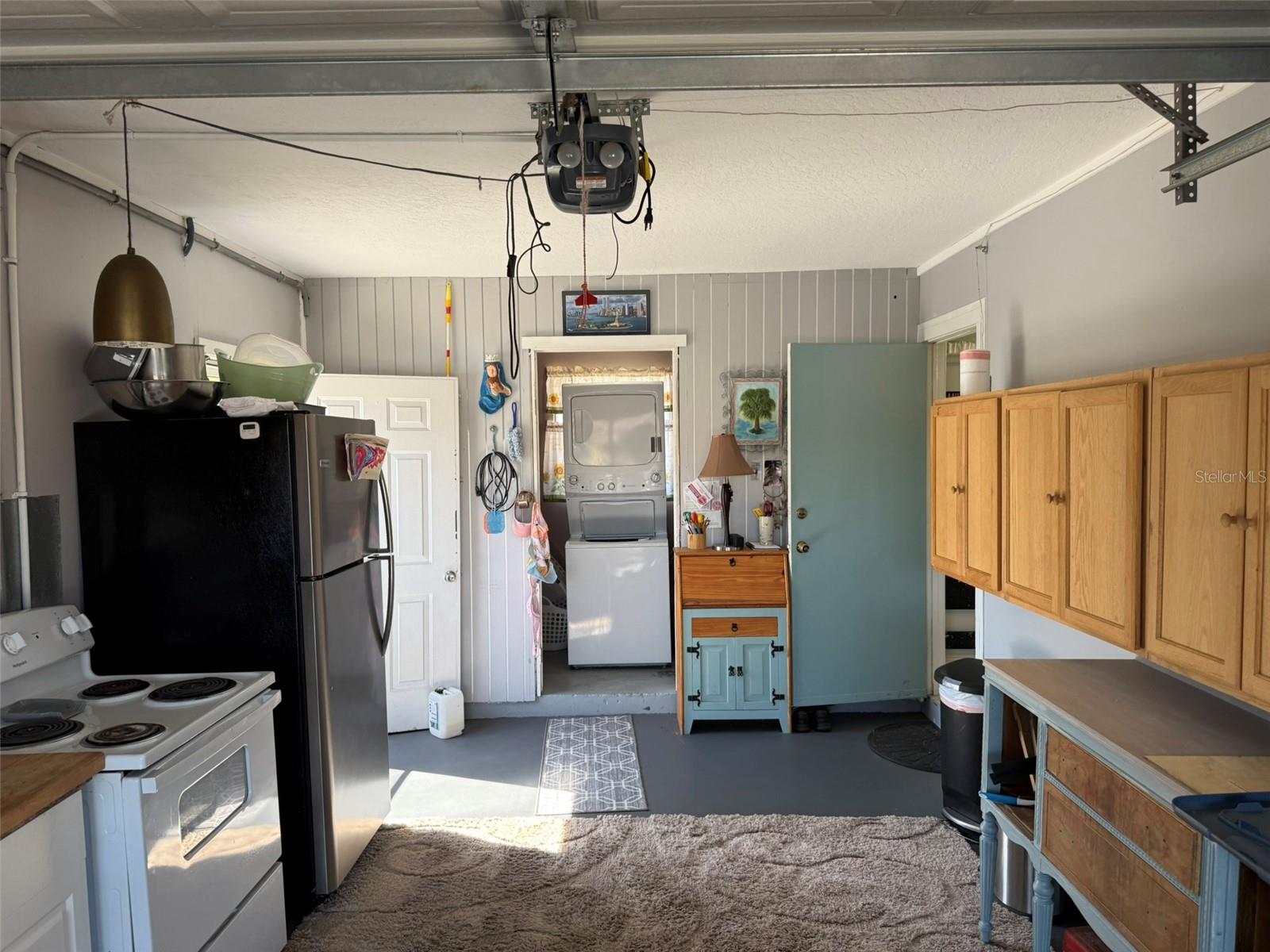 Image 28 of 43 For 1020 36th Street W