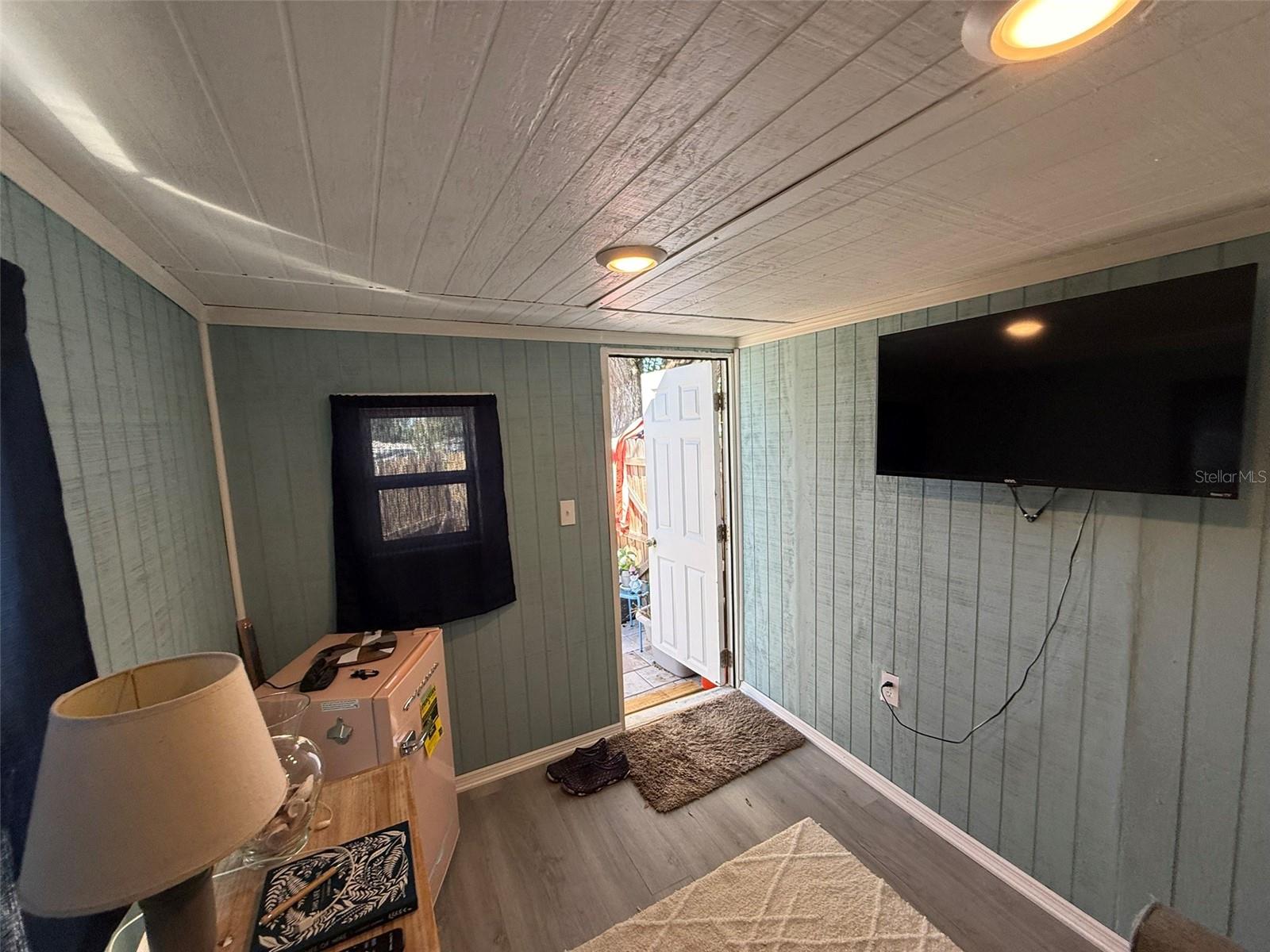 Image 31 of 43 For 1020 36th Street W