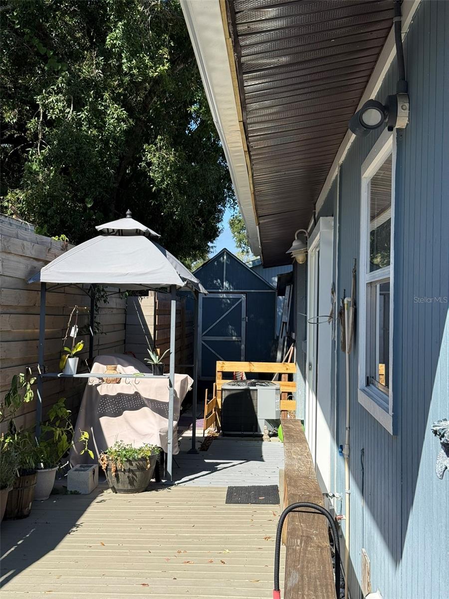 Image 38 of 43 For 1020 36th Street W