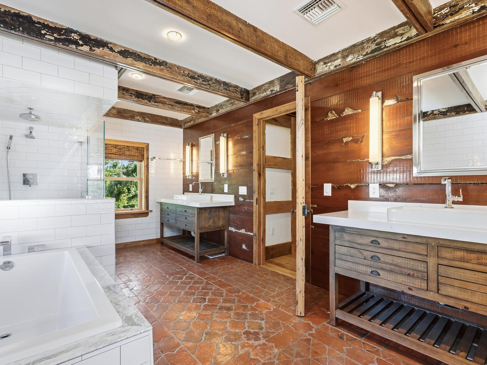 Image 28 of 39 For 41 Adams Drive