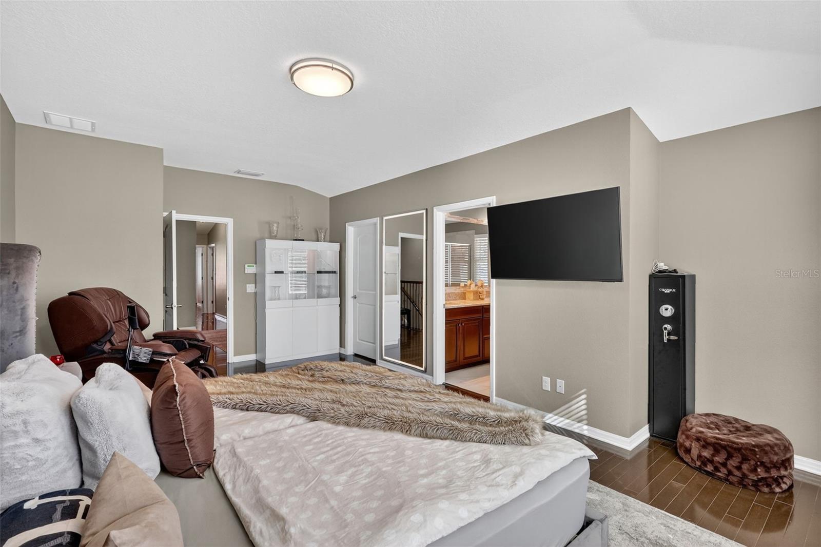 Image 29 of 47 For 4999 Oarsman Court