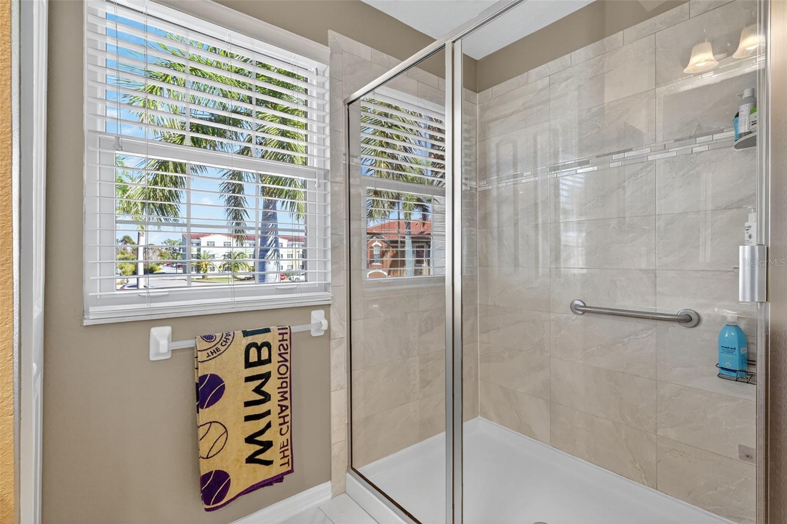 Image 32 of 47 For 4999 Oarsman Court