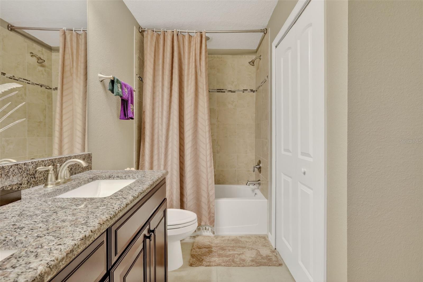 Image 34 of 47 For 4999 Oarsman Court