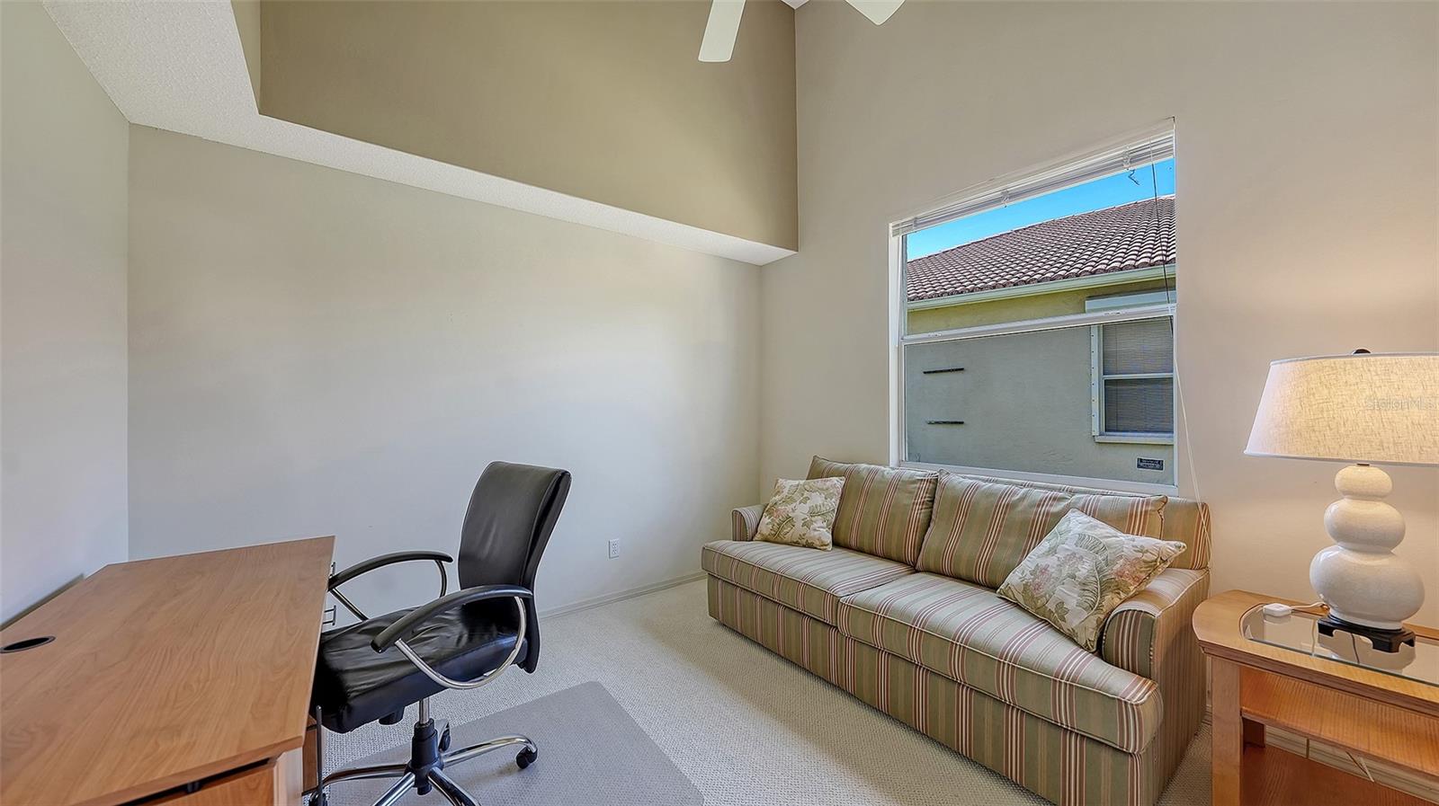 Image 23 of 41 For 4177 Westbourne Circle