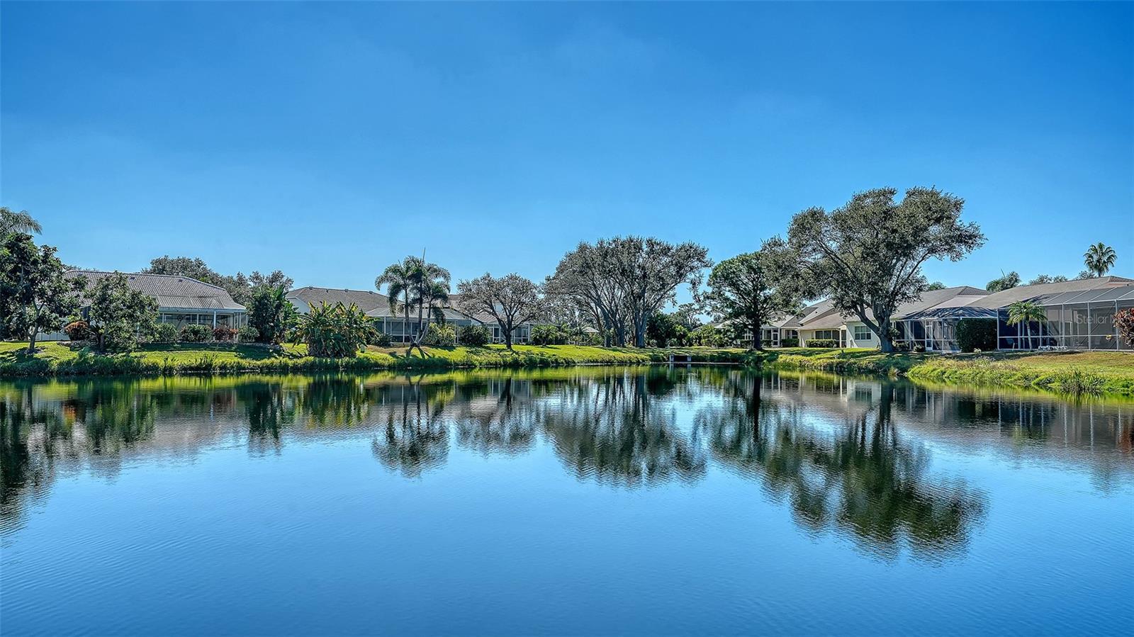 Image 32 of 41 For 4177 Westbourne Circle