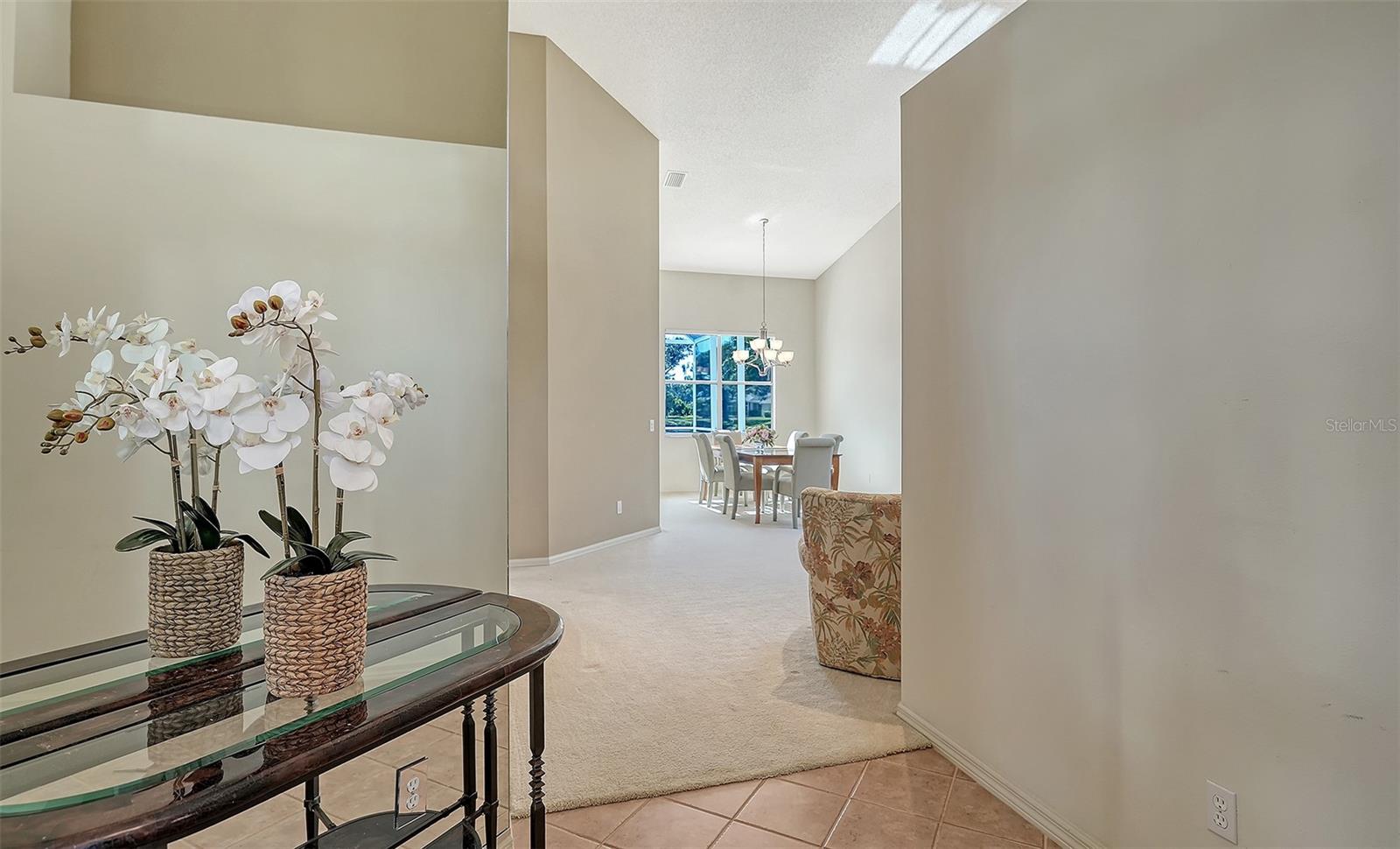 Image 4 of 41 For 4177 Westbourne Circle