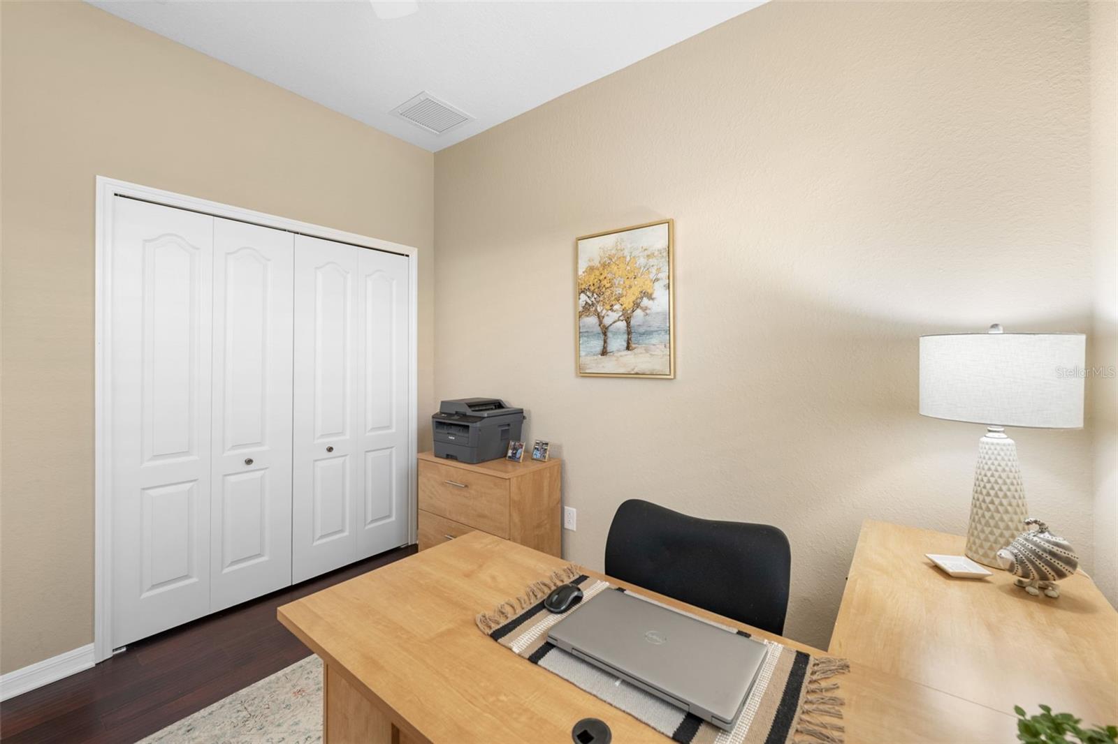 Image 23 of 54 For 7027 Quiet Creek Drive