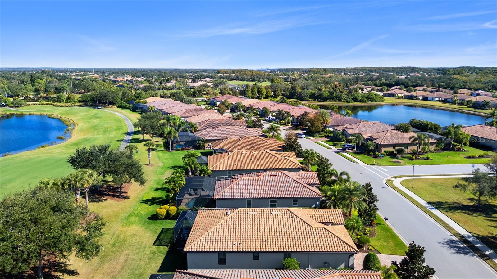 Image 38 of 54 For 7027 Quiet Creek Drive