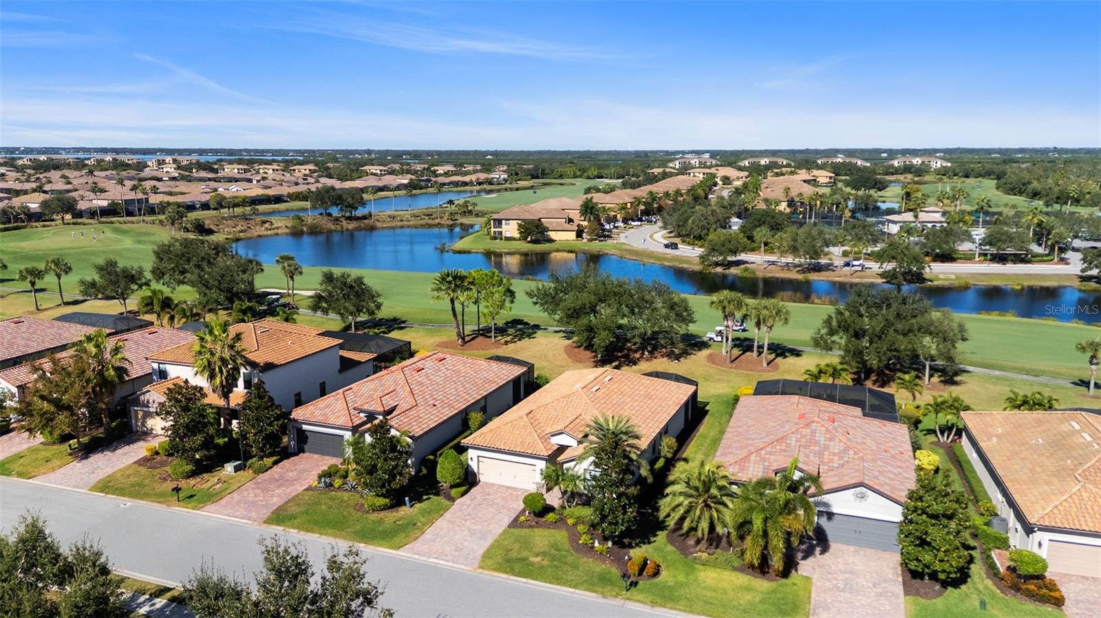 Image 40 of 54 For 7027 Quiet Creek Drive