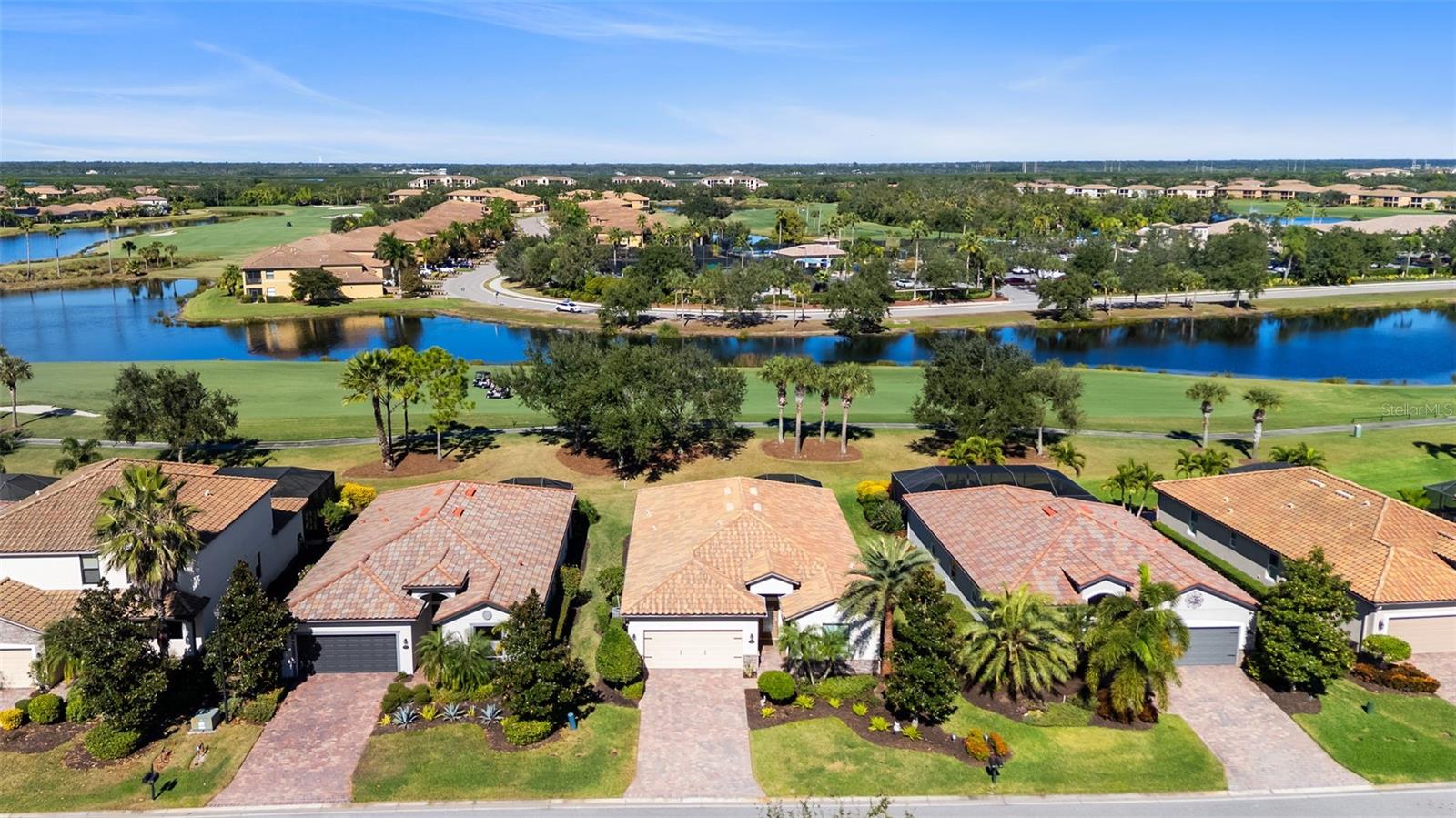 Image 41 of 54 For 7027 Quiet Creek Drive