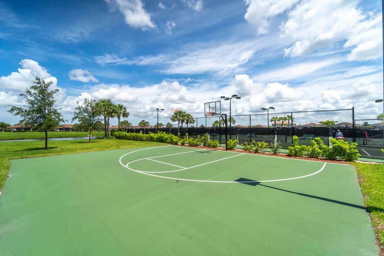 Image 47 of 54 For 7027 Quiet Creek Drive