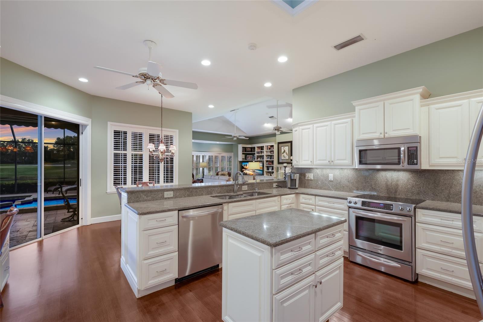 Image 17 of 58 For 2900 Jeff Myers Circle