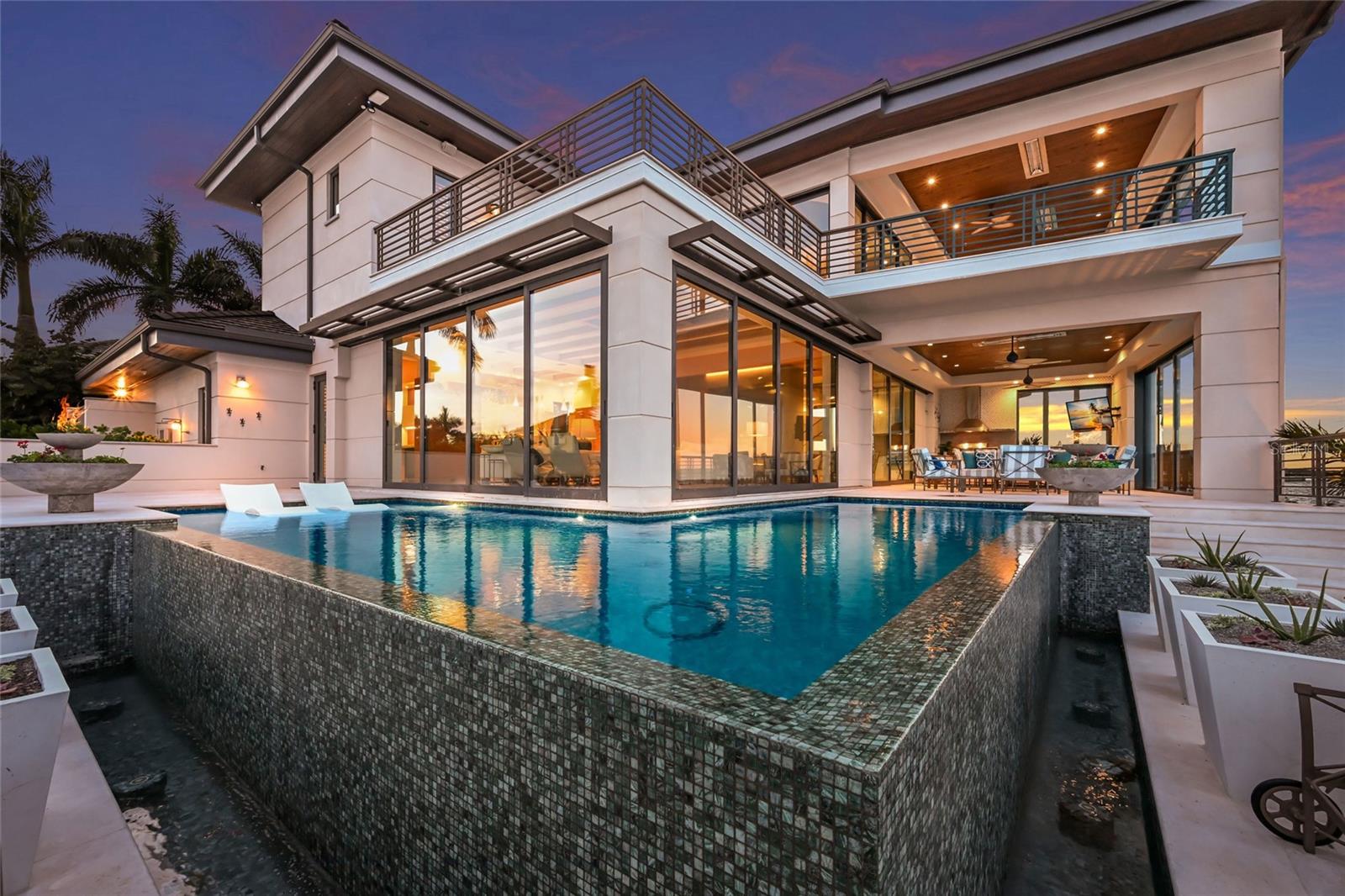 Listing photo id 13 for 600 Wedge Lane