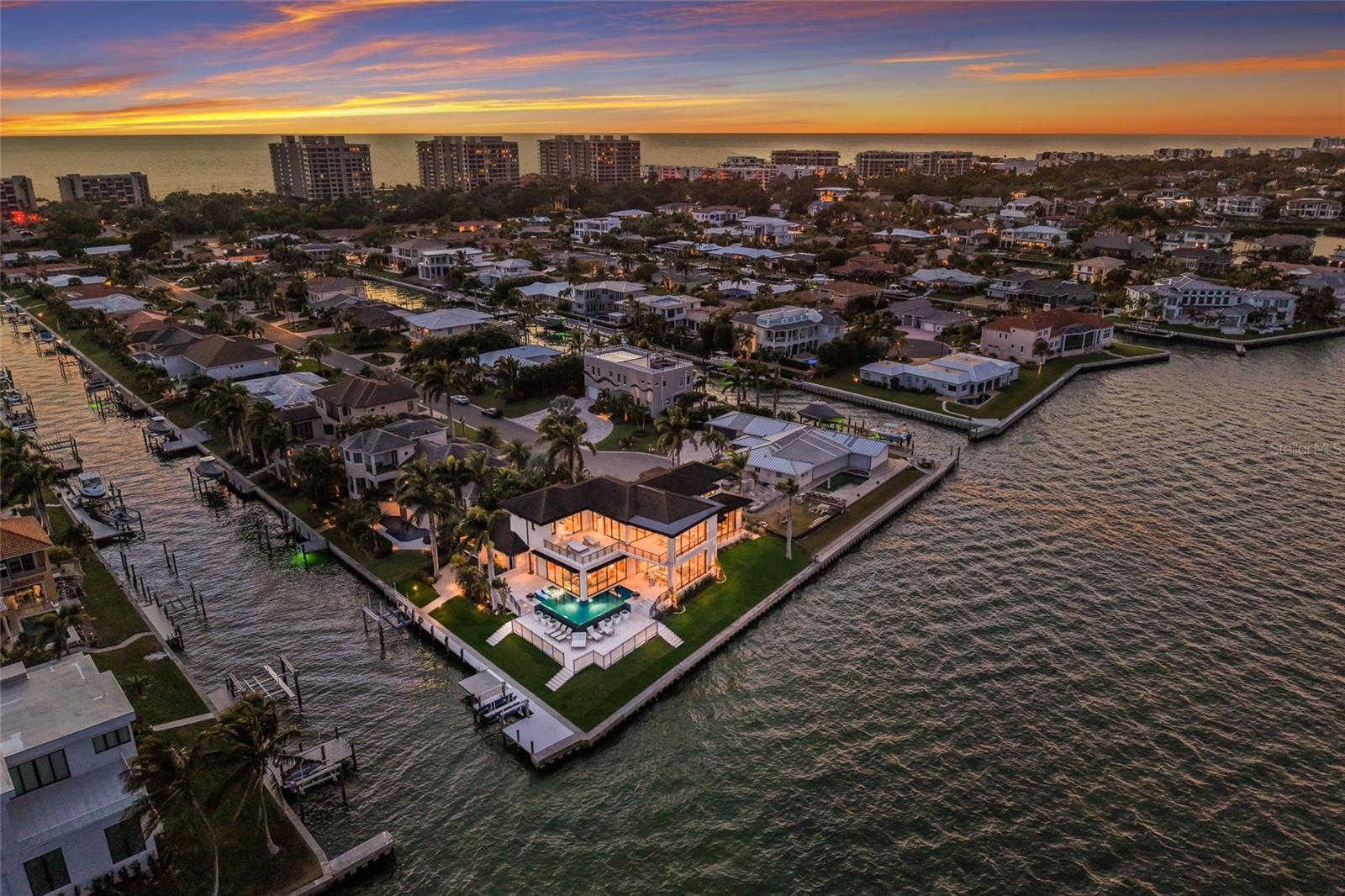 Listing photo id 15 for 600 Wedge Lane