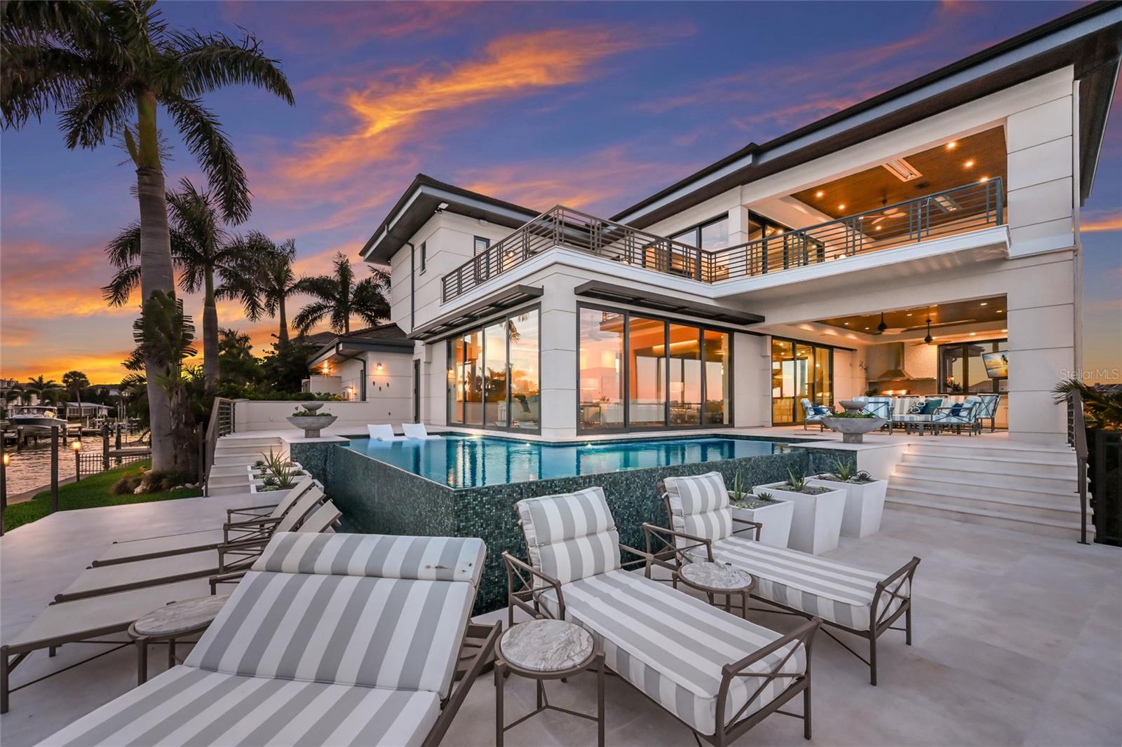 Listing photo id 19 for 600 Wedge Lane