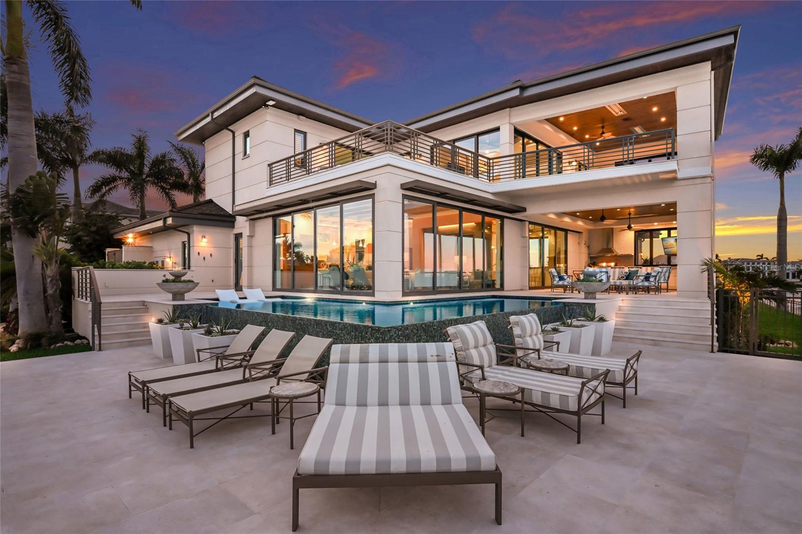 Listing photo id 20 for 600 Wedge Lane