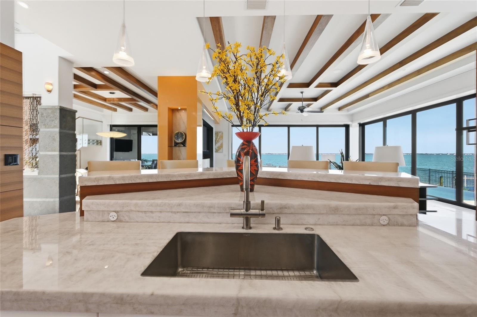 Listing photo id 64 for 600 Wedge Lane