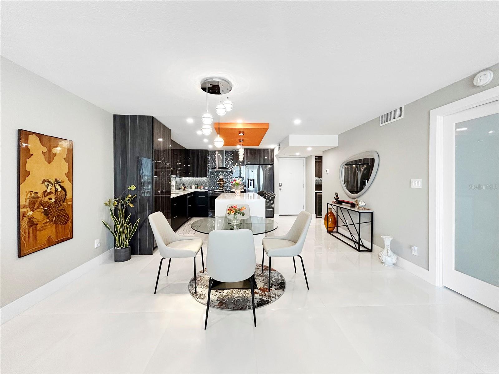 Image 13 of 26 For 101 S Gulfstream Ave  9c