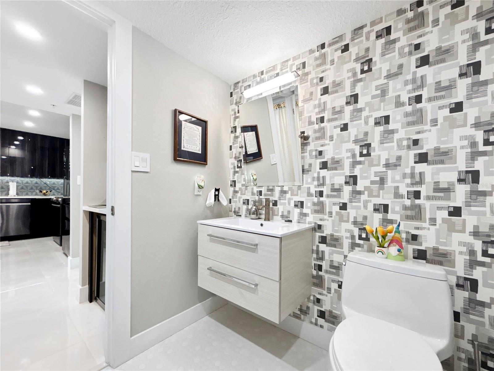 Image 18 of 26 For 101 S Gulfstream Ave  9c