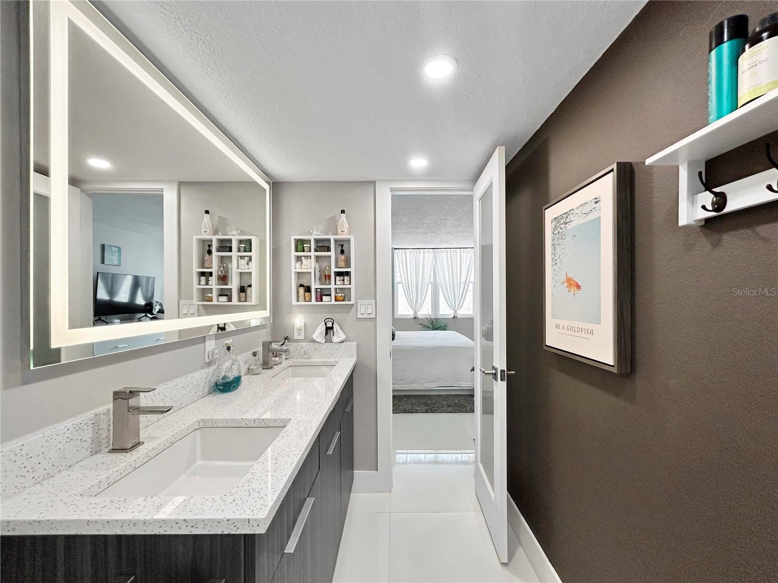 Image 23 of 26 For 101 S Gulfstream Ave  9c