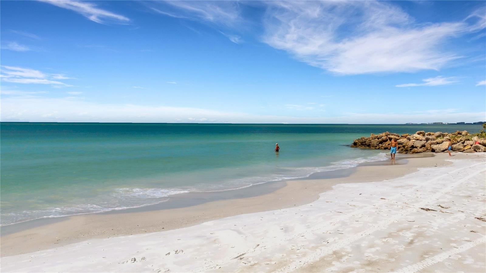 Image 3 of 13 For 62 Sandy Hook Road S