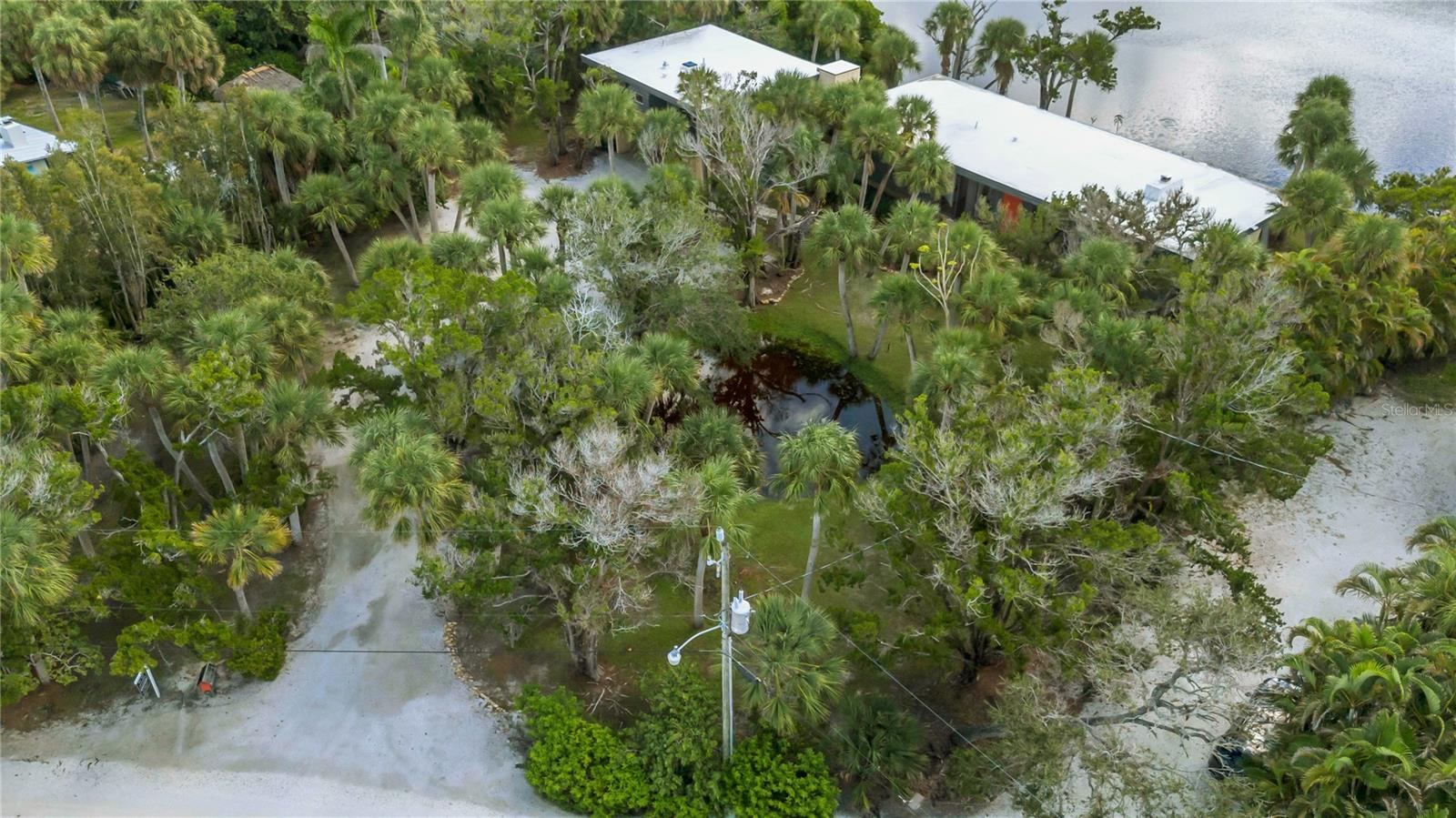 Image 7 of 13 For 62 Sandy Hook Road S