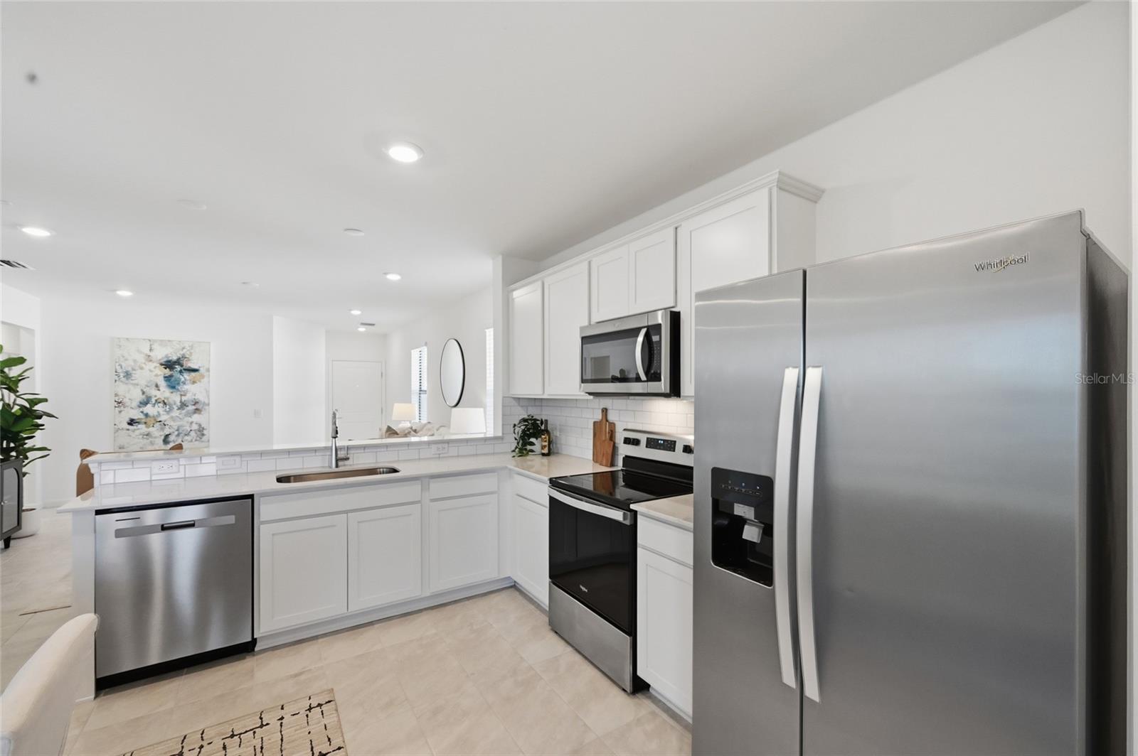 Image 11 of 90 For 6516 Silverstar Drive