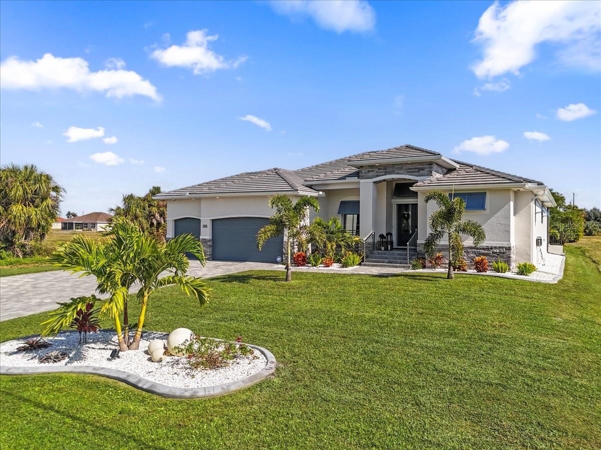 Details for 255 Rotonda Boulevard S, ROTONDA WEST, FL 33947