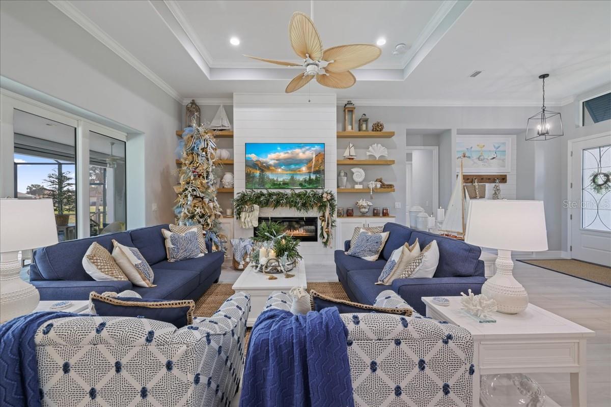 Image 11 of 53 For 255 Rotonda Boulevard S