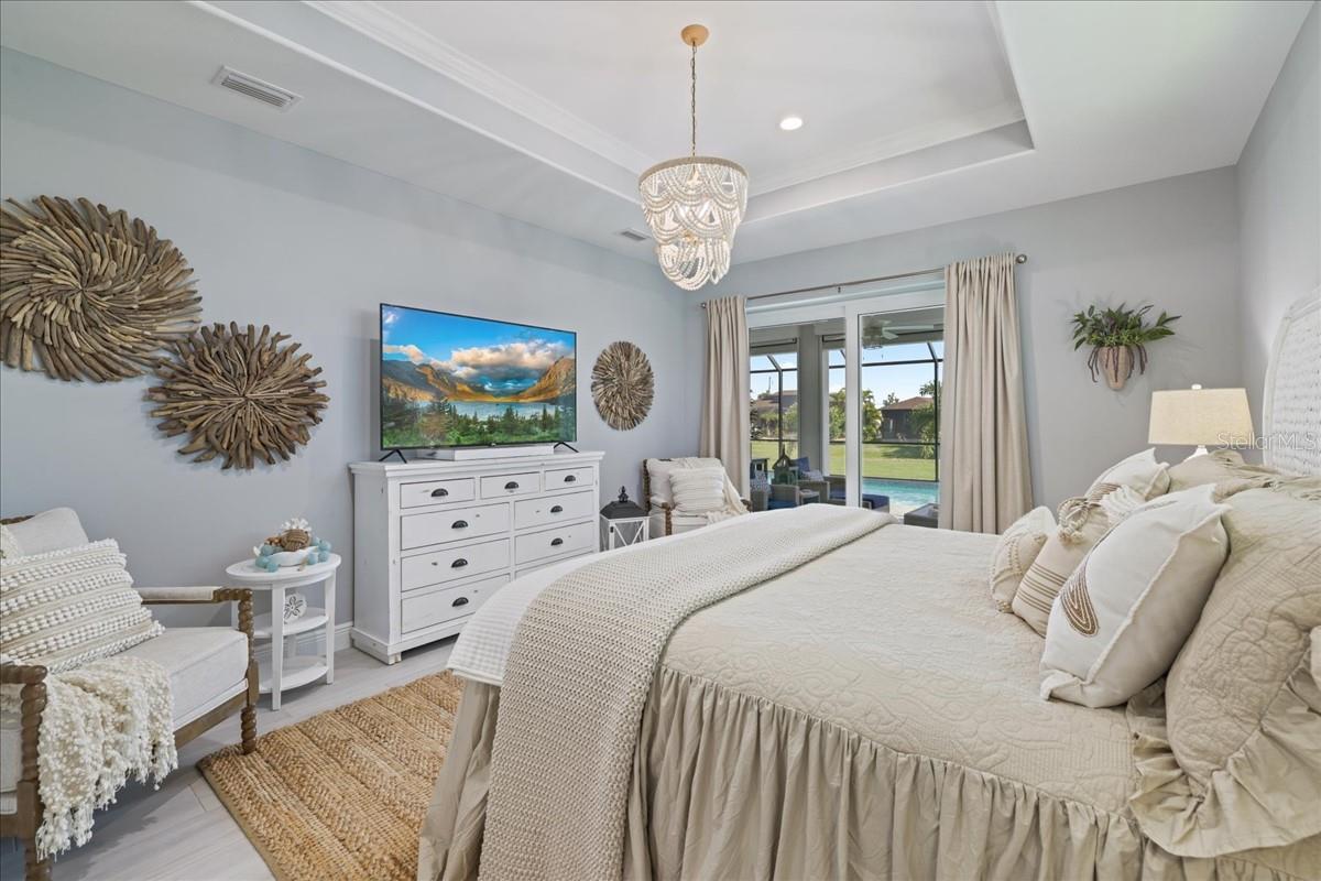 Image 26 of 53 For 255 Rotonda Boulevard S