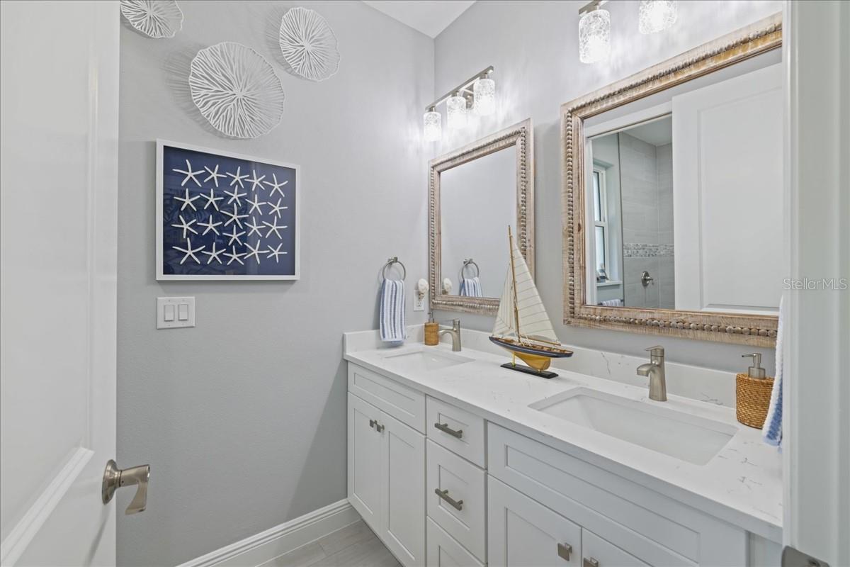 Image 32 of 53 For 255 Rotonda Boulevard S