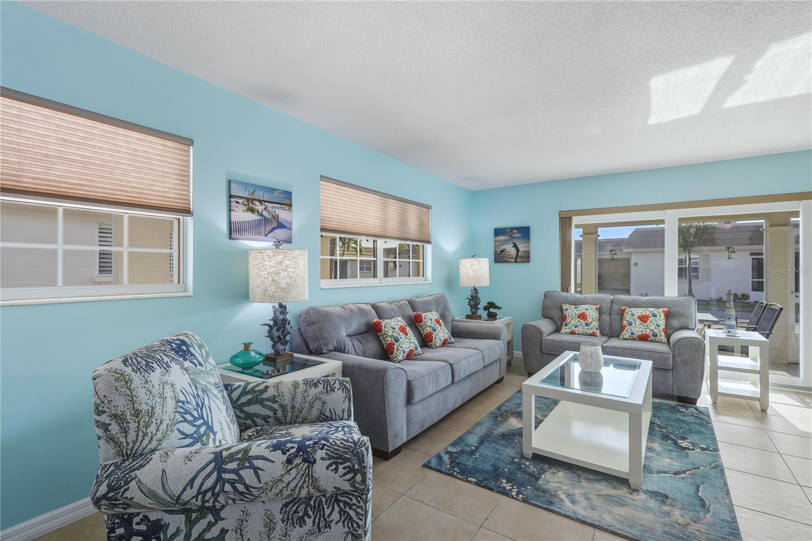 Image 3 of 28 For 6150 Midnight Pass Road 26