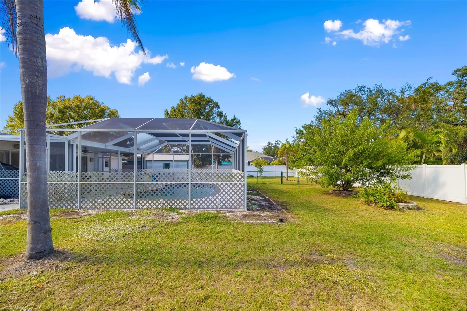 Image 22 of 52 For 803 Plum Tree Lane