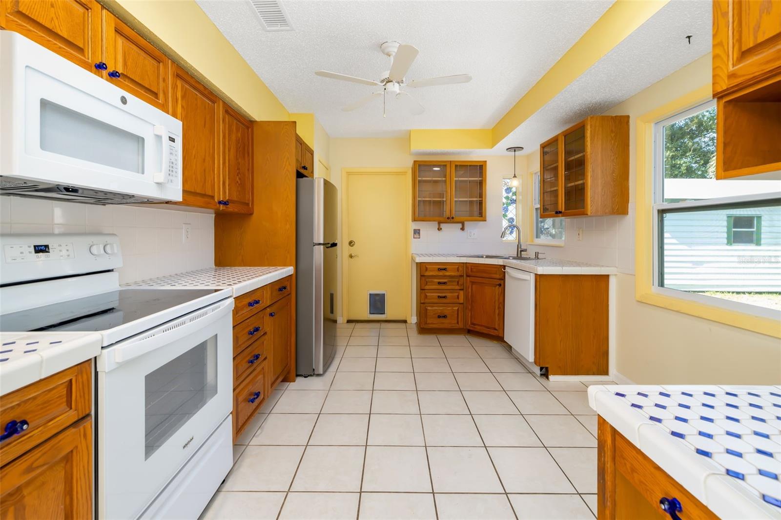 Image 34 of 52 For 803 Plum Tree Lane