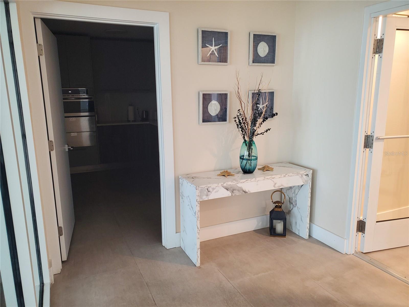 Image 19 of 23 For 4401 Gulf Of Mexico Drive 703