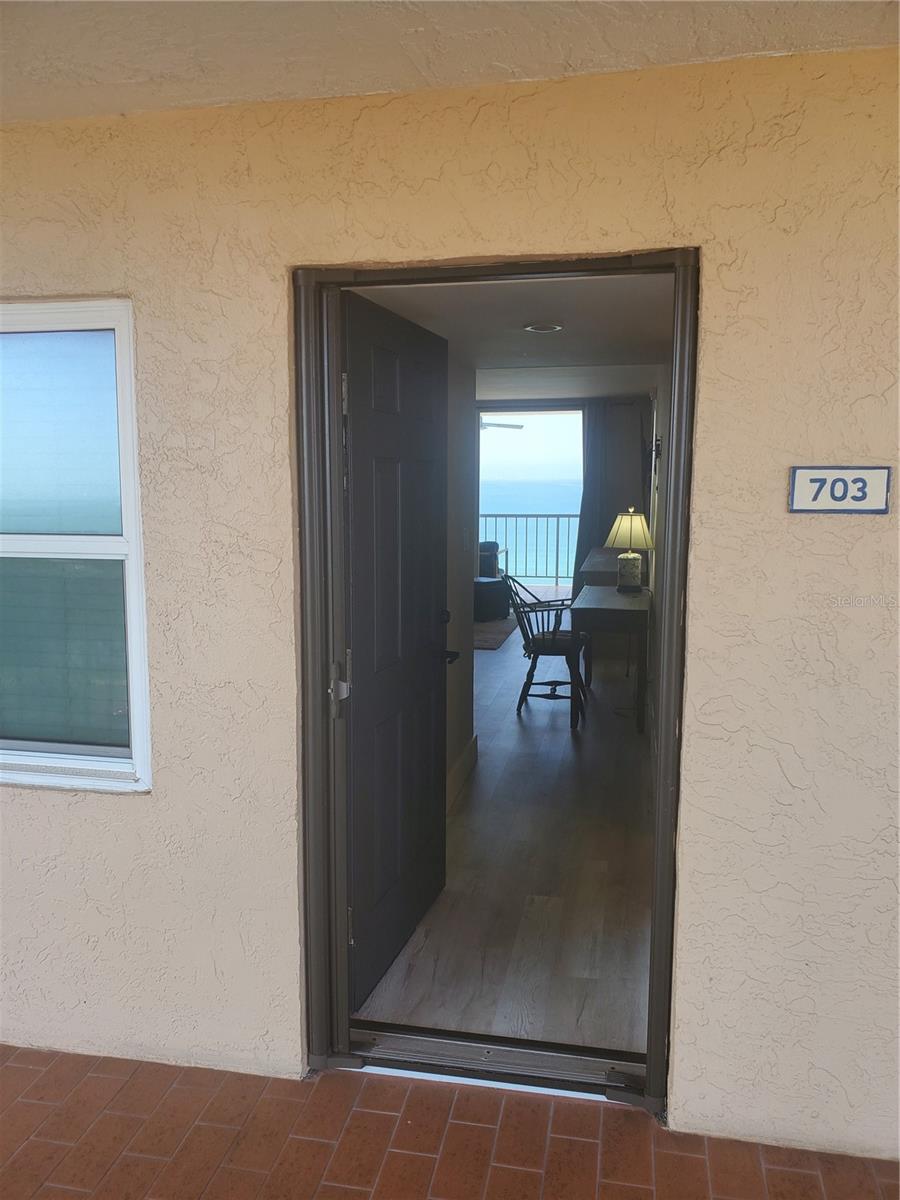 Image 2 of 23 For 4401 Gulf Of Mexico Drive 703