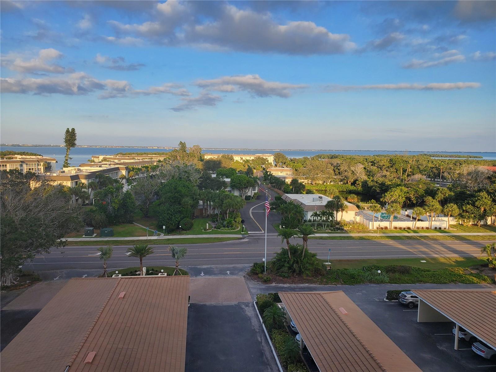 Image 20 of 23 For 4401 Gulf Of Mexico Drive 703