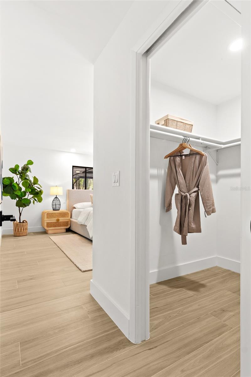 Image 24 of 59 For 3651 Country Place Boulevard