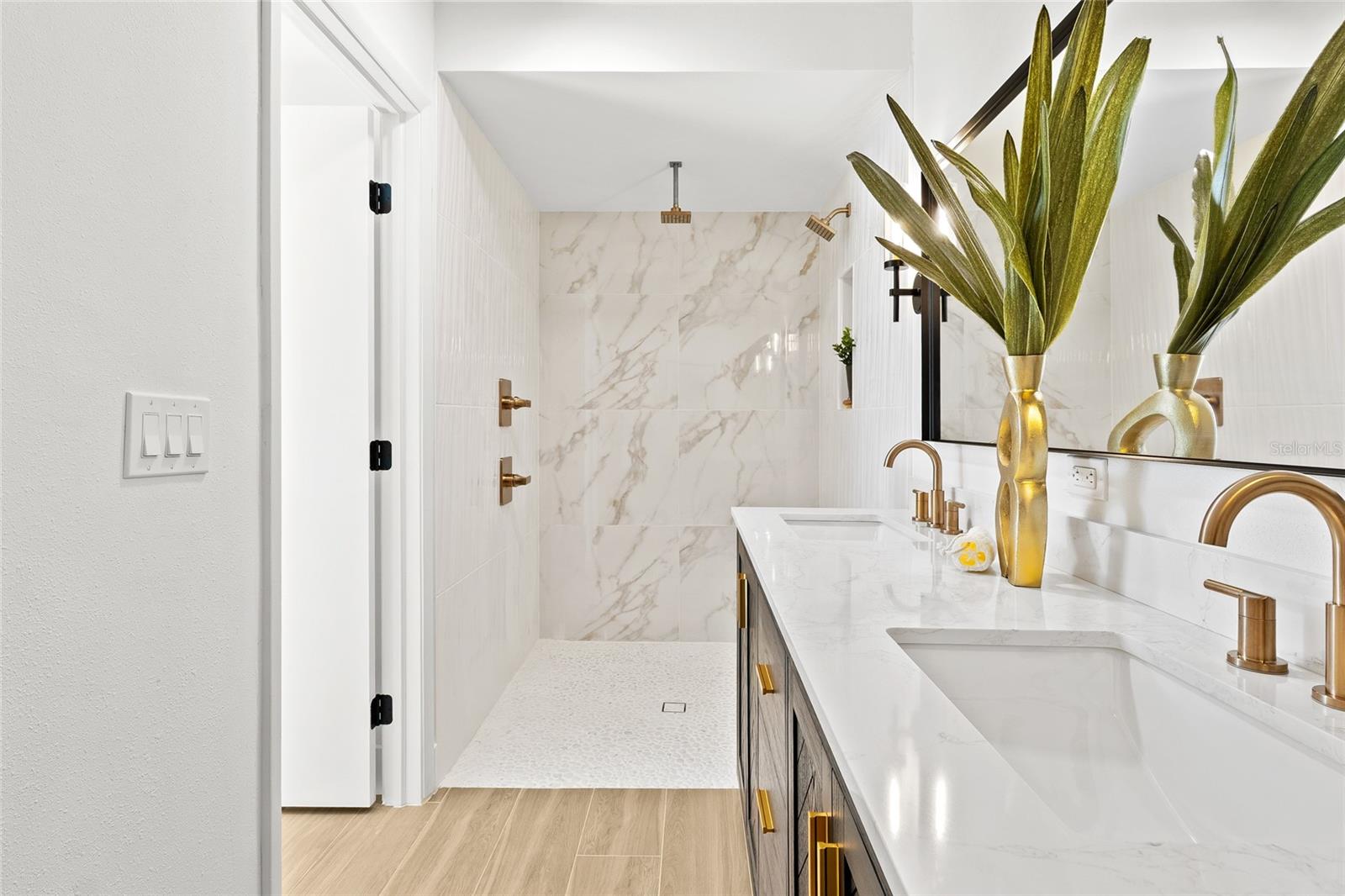 Image 33 of 59 For 3651 Country Place Boulevard