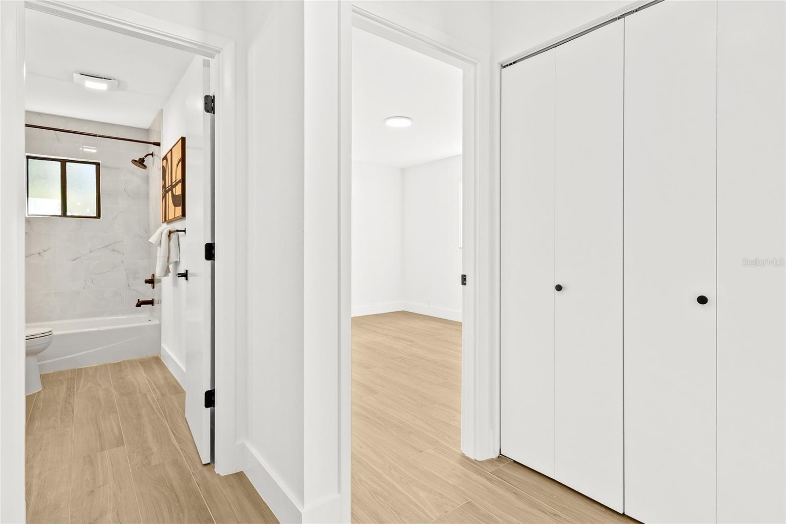 Image 34 of 59 For 3651 Country Place Boulevard